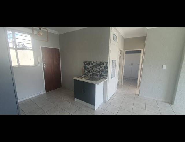 2 BEDROOM TOWNHOUSE FOR SALE IN NEW REDRUTH